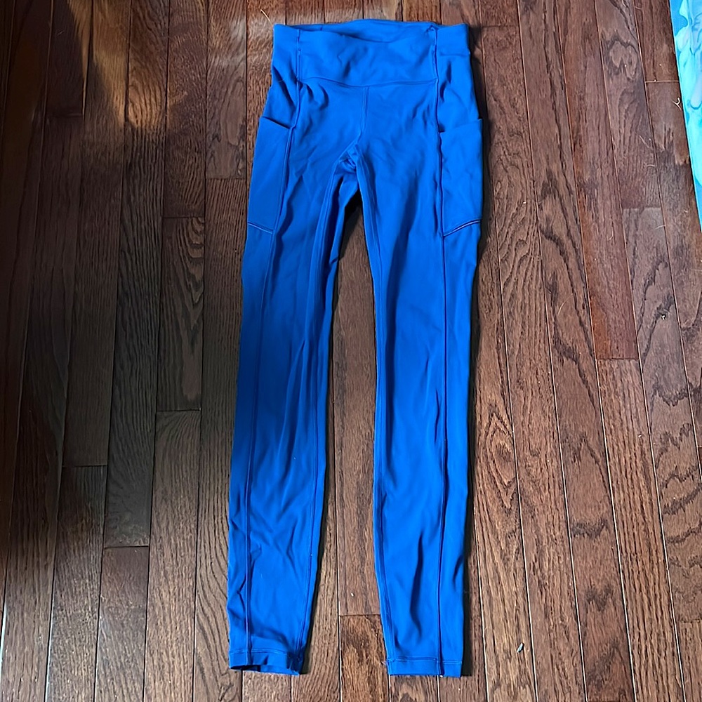 Lululemon Speed Up Tight Leggings Beautiful Bluish Indigo Colour Size 2